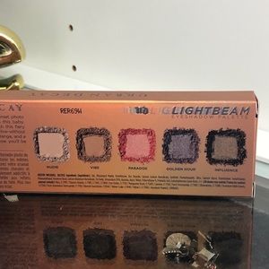 🆕 Urban Decay “Lightbeam” eyeshadow palette